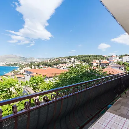 Apartment Ljube Trogir